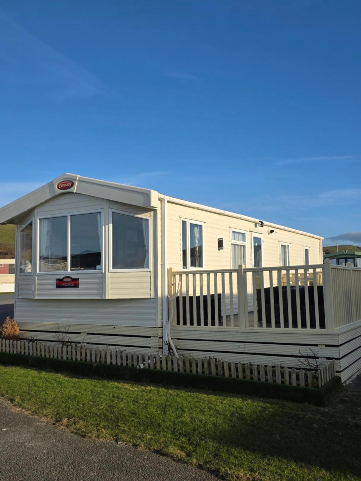 Bayview At Pengarreg Hotel Llanrhystyd Exterior foto